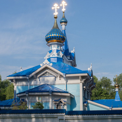 Входная группа Храм Успения Божией Матери. 