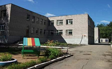 Входная группа Детский сад № 212.  Сабурова,  51