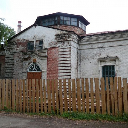 Входная группа Храм Святых Первоверховных Апостолов Петра и Павла - Камбарка. 