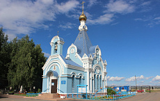 Входная группа Храм Василия Великого.  Тепличная,  16а