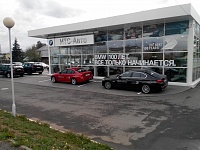   BMW -     (-).   ,  55,   1