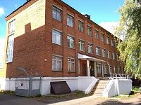 Входная группа Авиаклуб - Можга.  Советская,  4